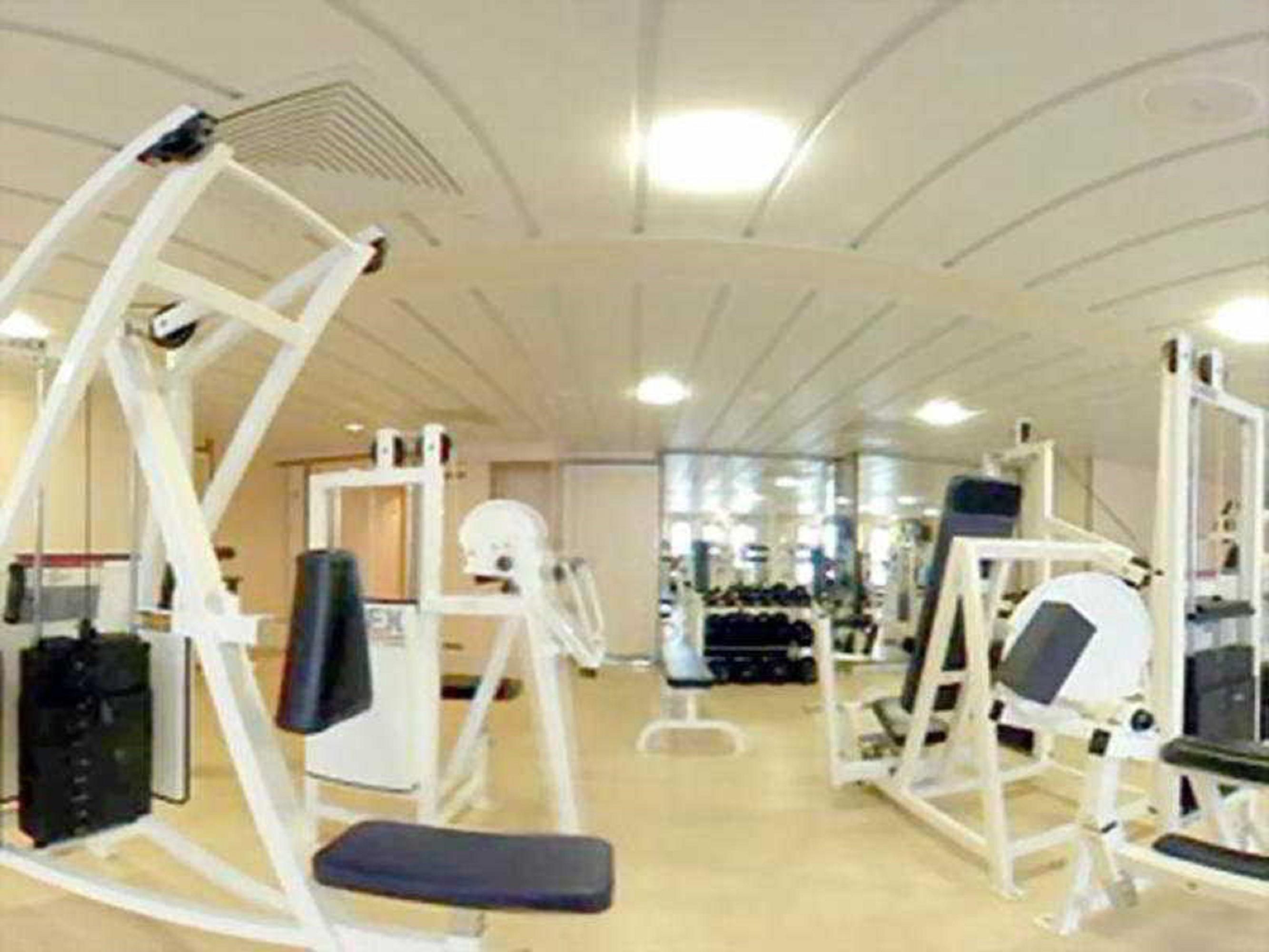 Heritance Kandalama Sigiriya Bagian luar foto The gym at the University of Bath