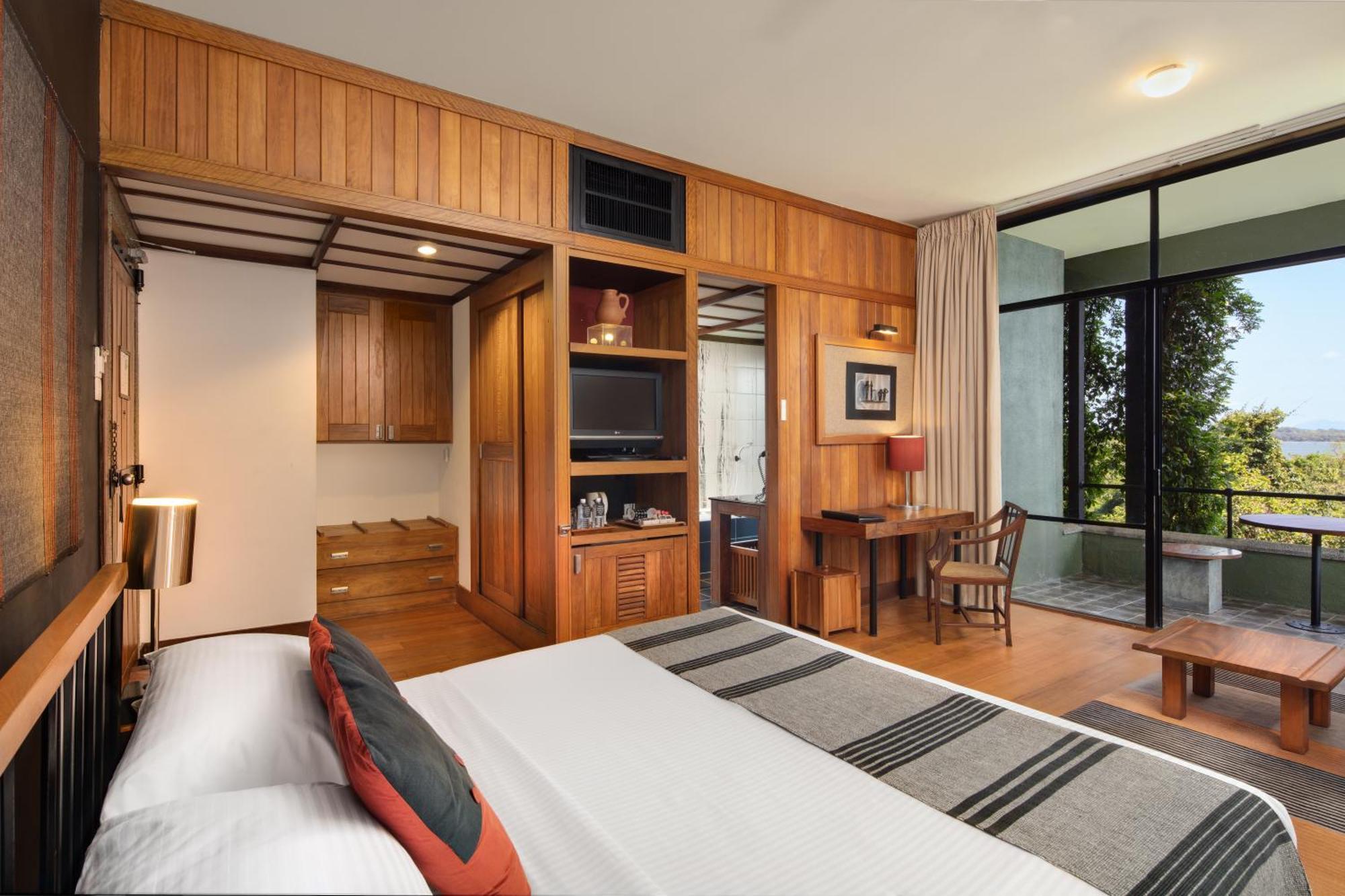 Heritance Kandalama Sigiriya Bagian luar foto A room at the hotel