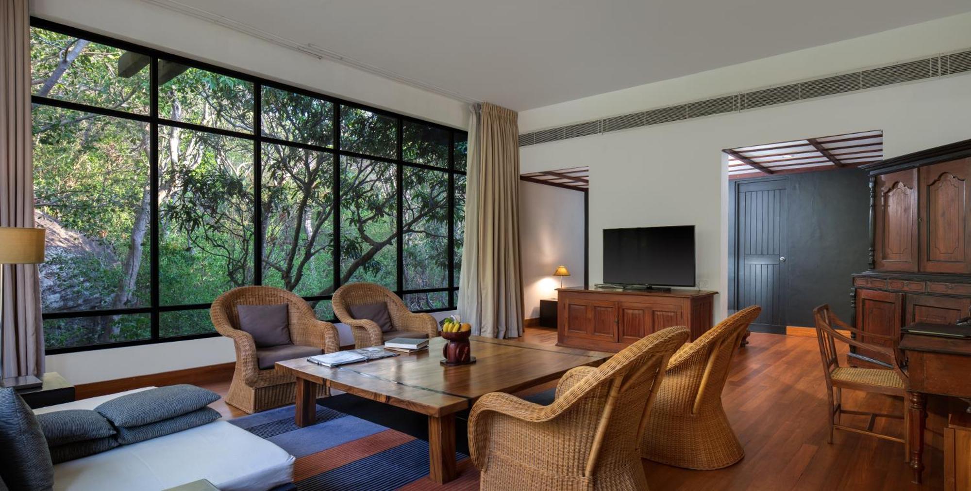 Heritance Kandalama Sigiriya Ruang foto A living room at the Taj Bengal